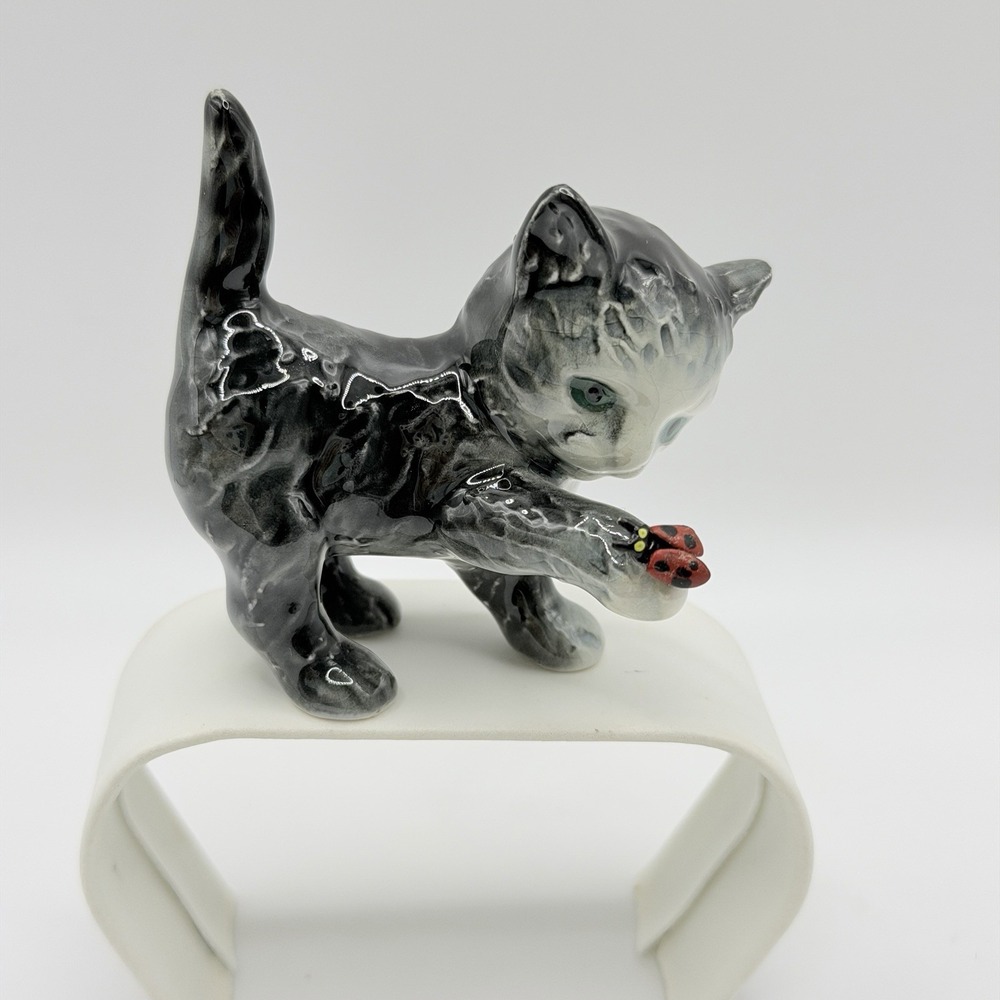 Goebel Green Eyed Cat w/ Ladybug Figurine W. Germany Vintage 2"H Kitten Black